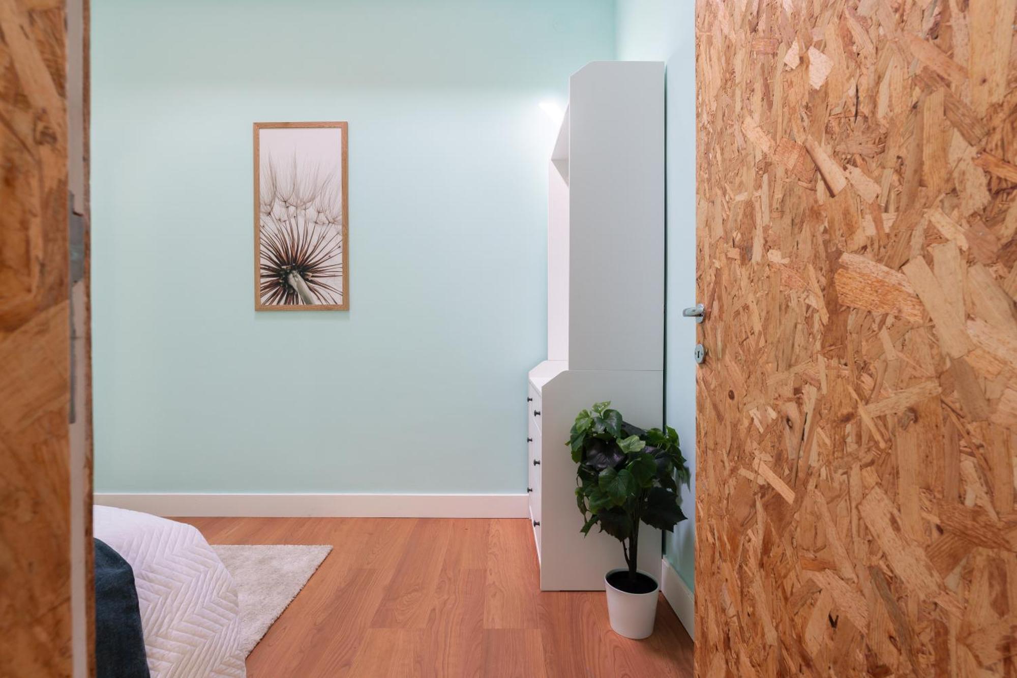 Host Wise - Colorful Bright Flat With Balcony Διαμέρισμα Πόρτο Δωμάτιο φωτογραφία