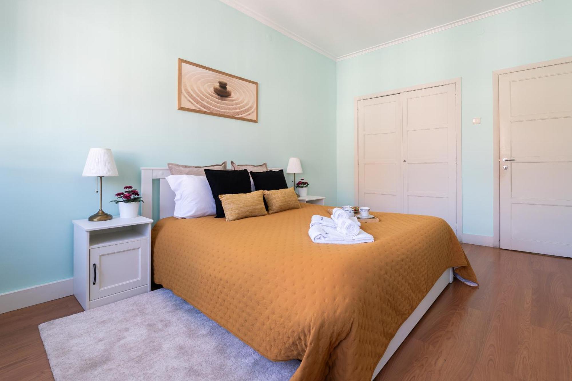 Host Wise - Colorful Bright Flat With Balcony Διαμέρισμα Πόρτο Δωμάτιο φωτογραφία